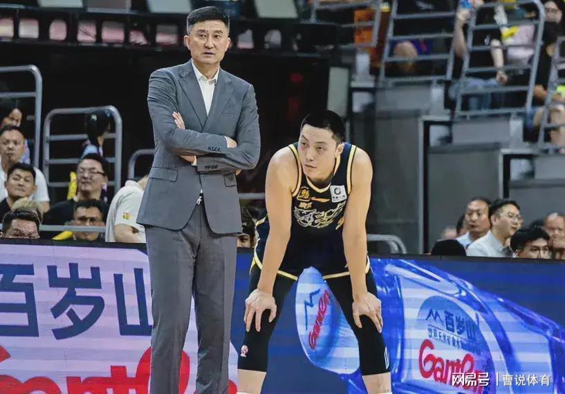 世界杯高清直播-真相大白!广东男篮为何排名CBA第一?杜峰会用人,杨铭下课委屈